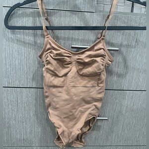 Skims body suite